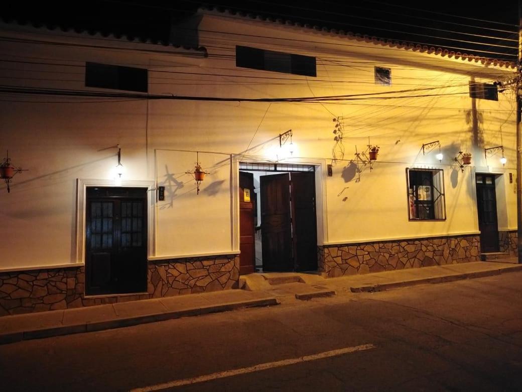 Hospedaje Ajayu Sucre Extérieur photo